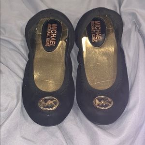 🎉black MK ballet flats🎉